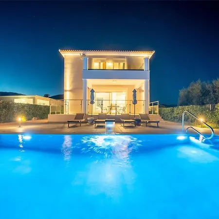 Artemon New Luxury Villa *